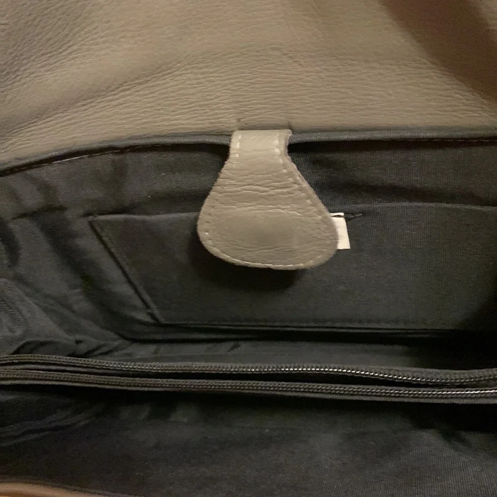 The Vermont Country Store Gray Deerskin Leather Bag